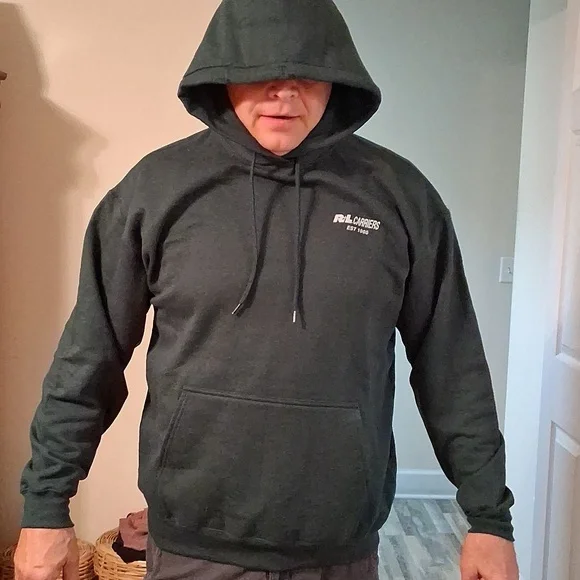 R+L Carriers Size XL, Dark Green Sweatshirt With Hoodie. New - Picture 4 of 9